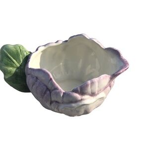 FITZ AND FLOYD CLASSICS FAUNA & FLORA PURPLE AND GREEN CREAMER with leaf detail